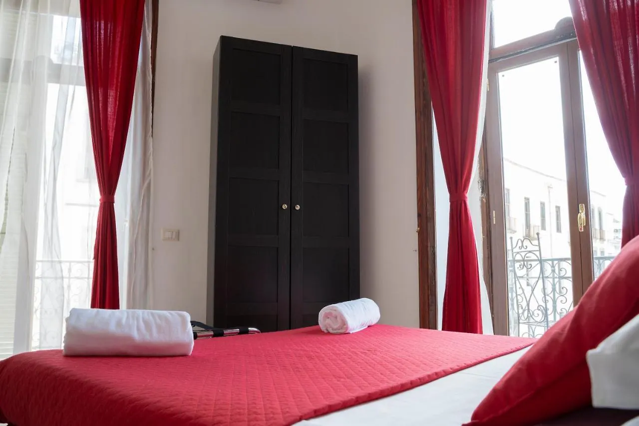 Vico 22 Rooms Napoli 3*,  Italia