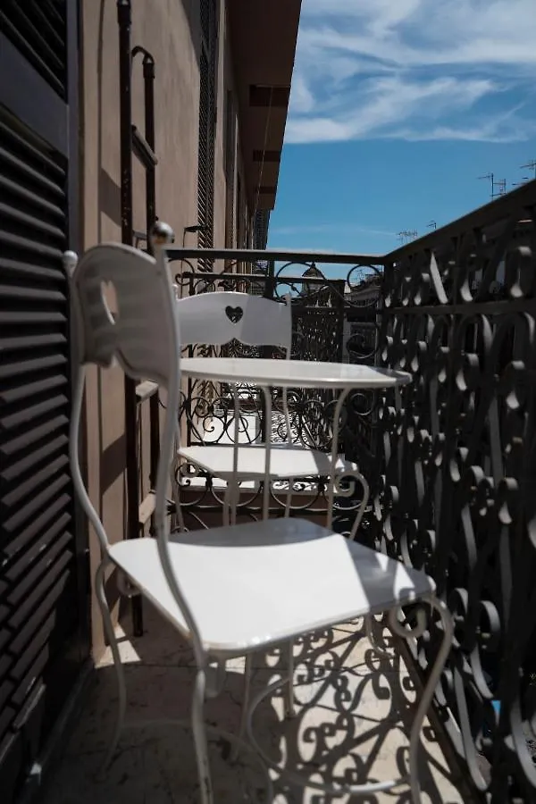 Bed & Breakfast Vico 22 Rooms Napoli