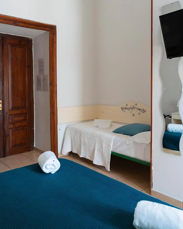 Bed & Breakfast Vico 22 Rooms Napoli